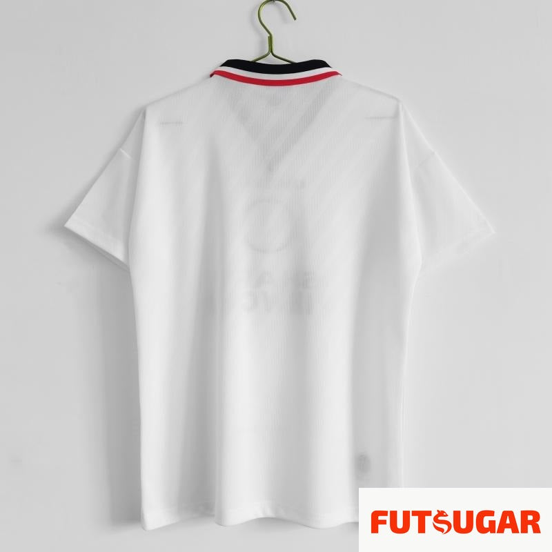f2106e5528b8ebdf.jpg