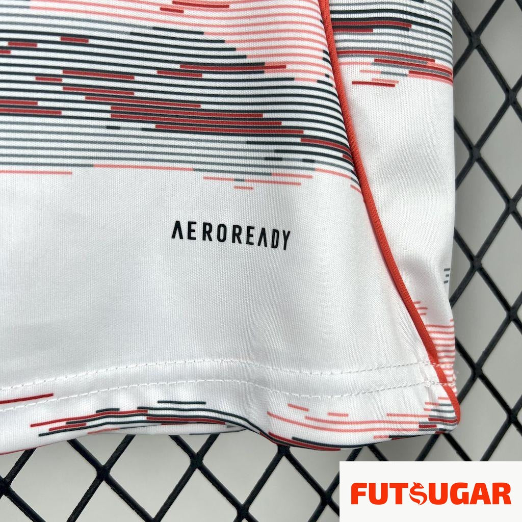 f082d165456bab77.jpg
