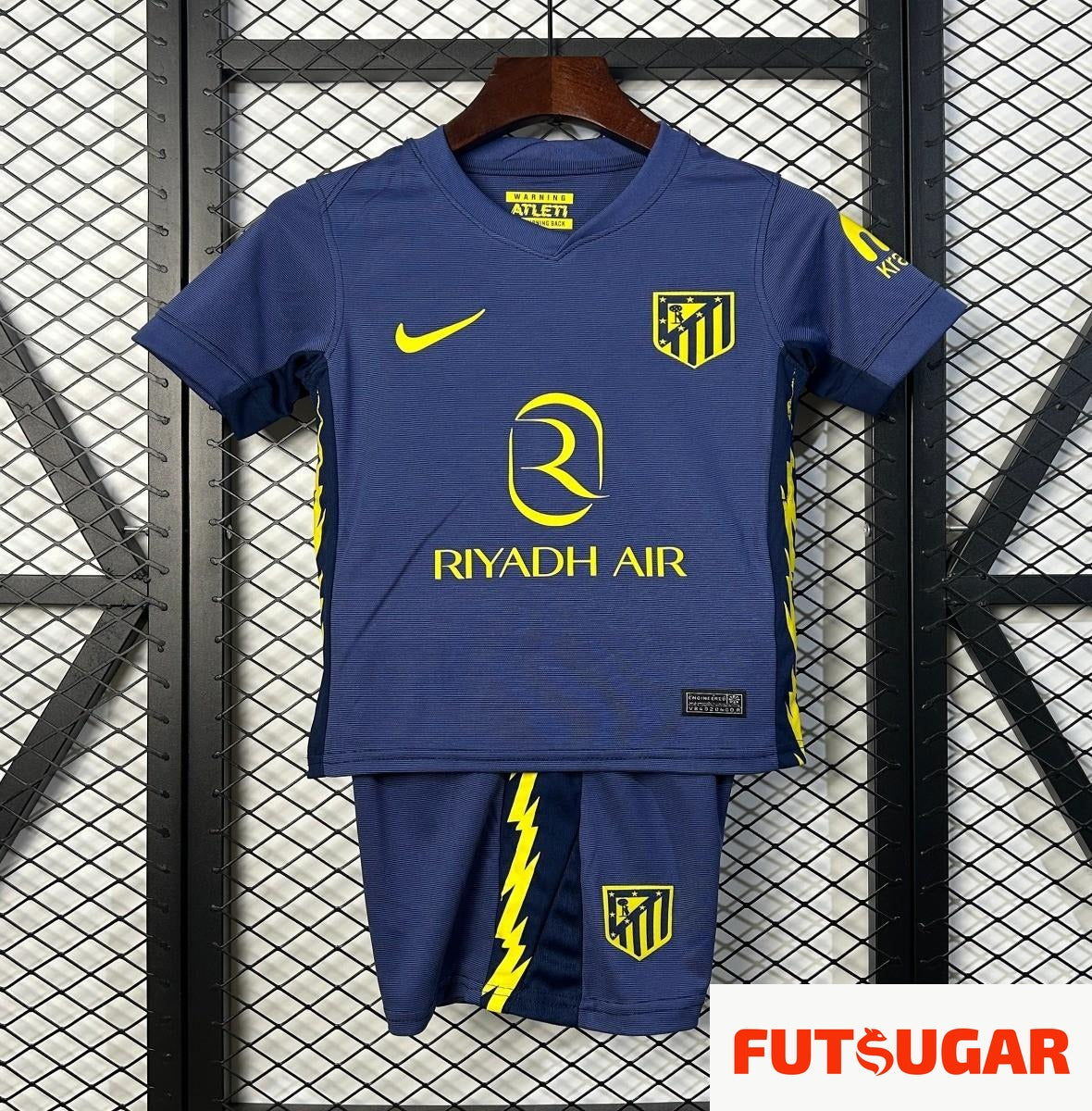fc949ebf4dc27b63b9326ff1.jpg