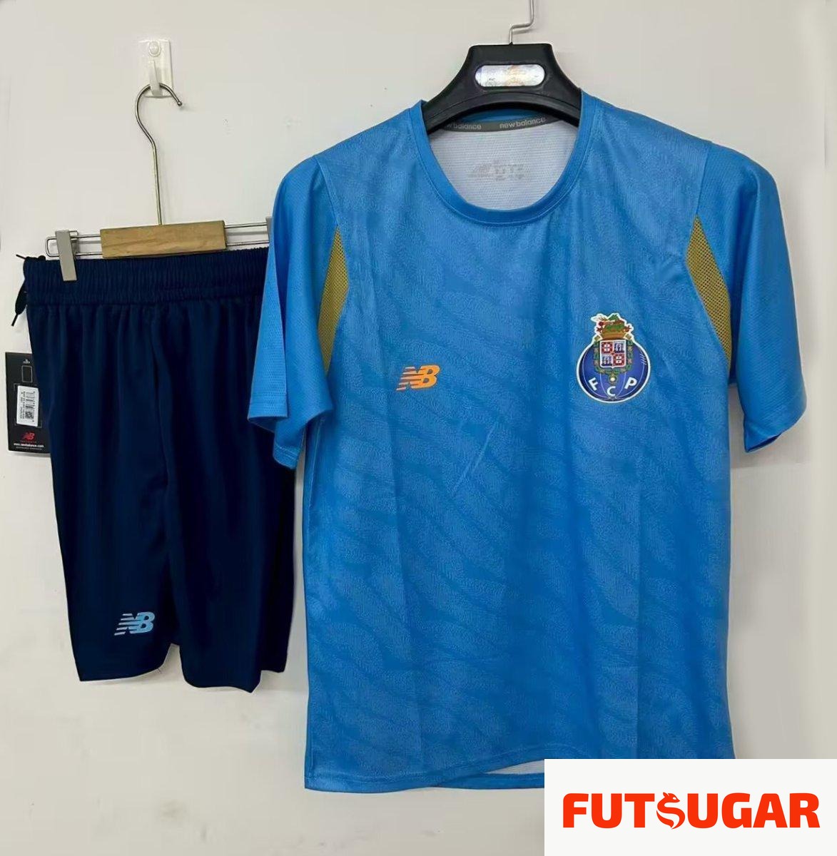 858d4cabf25542e0e2b35bc6.jpg